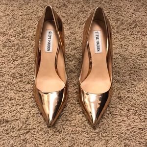 Steve Madden rose gold 4.25” heels